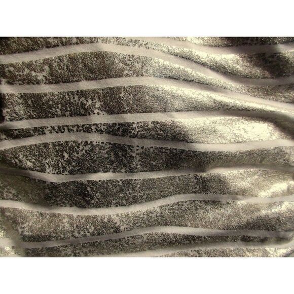 Chico's Metallic Wavy Stripe Gold White Top Sz 0 Ruched Sides Pullover Stretch - Picture 9 of 9